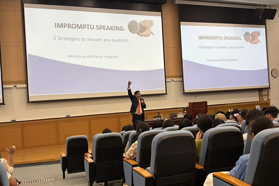 English Department Attends Prestigious Public Speaking Workshop at University of Macau