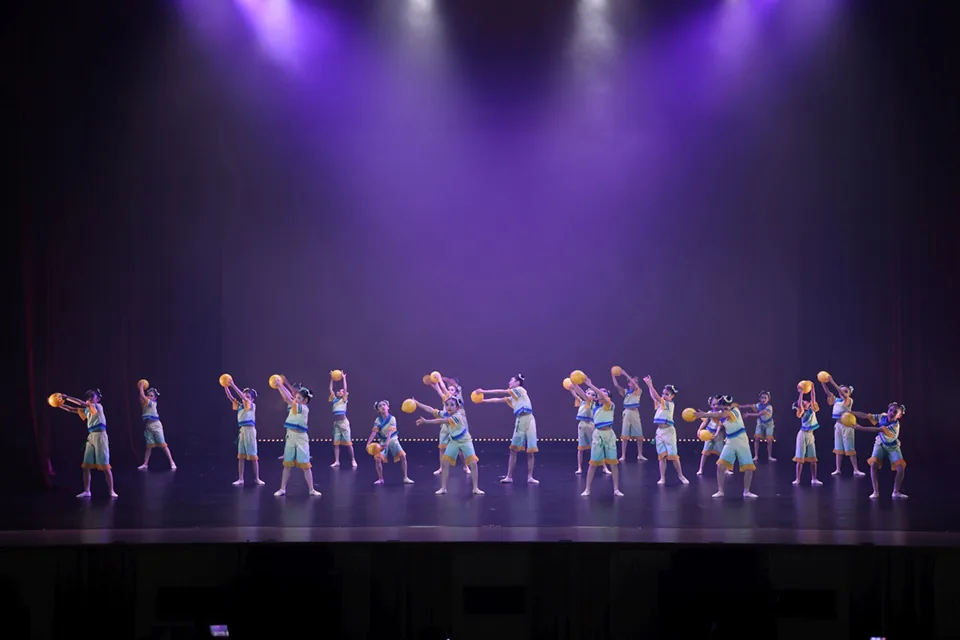 教青局“第四十三屆校際舞蹈比賽”獲得小學組優良級
