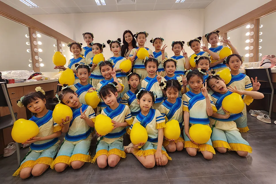 教青局“第四十三屆校際舞蹈比賽”獲得小學組優良級