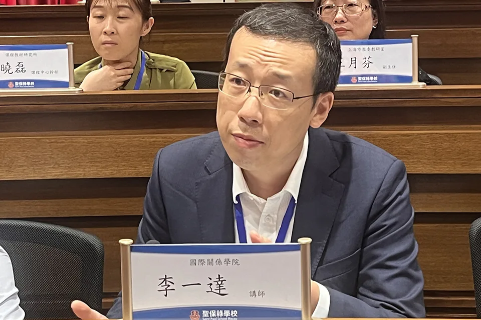 內地與澳門課程發展及教材編制小組訪校
