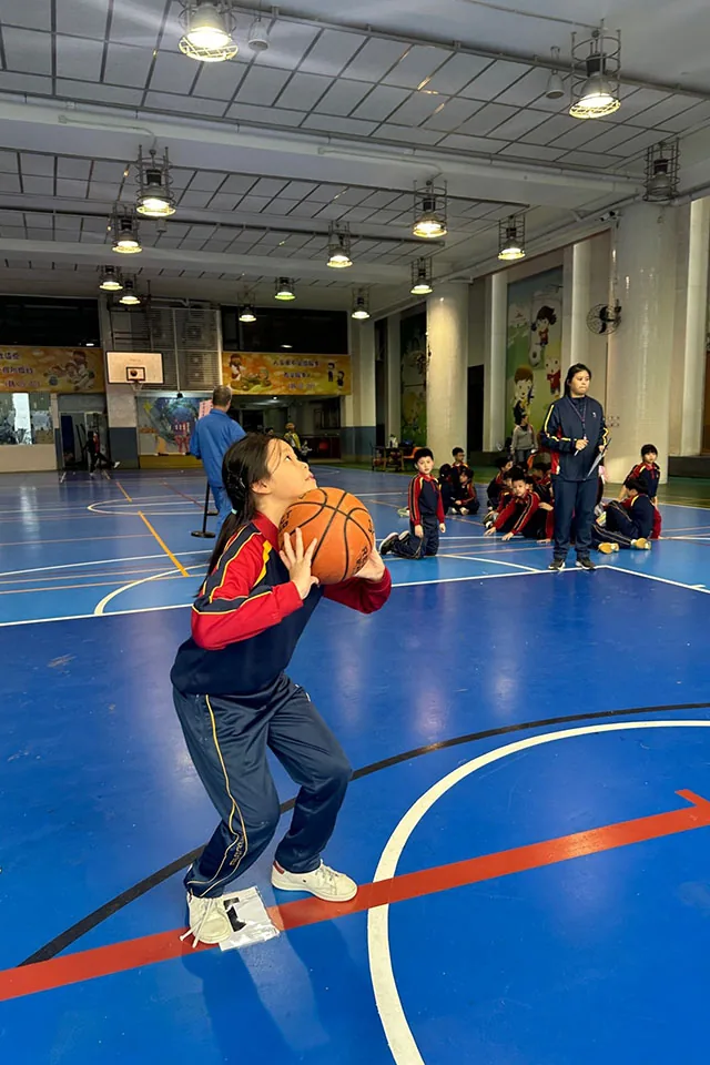 高小定點投籃比賽圓滿落幕，展現學生運動精神