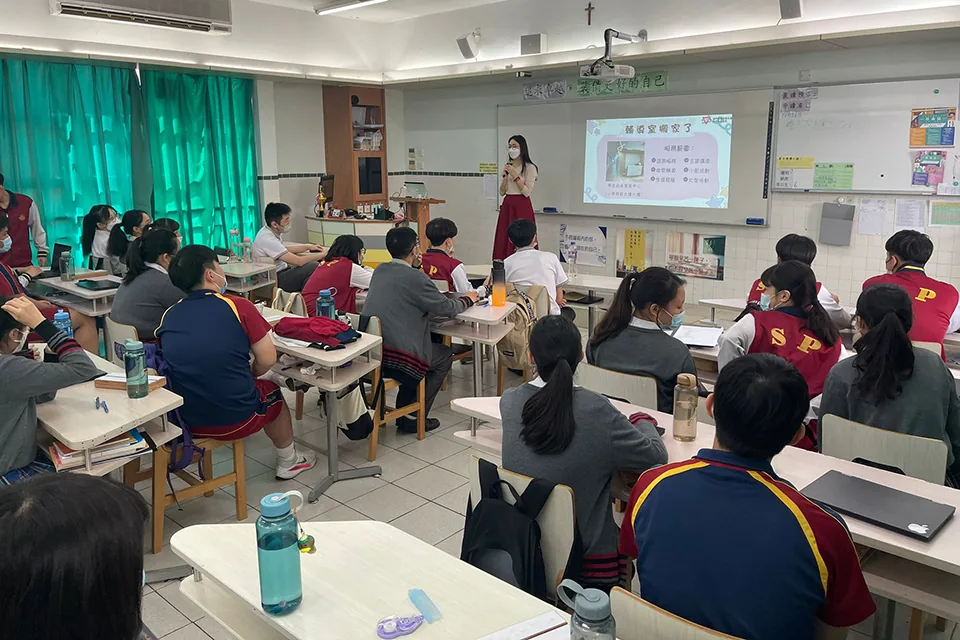 高三心理健康講座─與焦慮同行