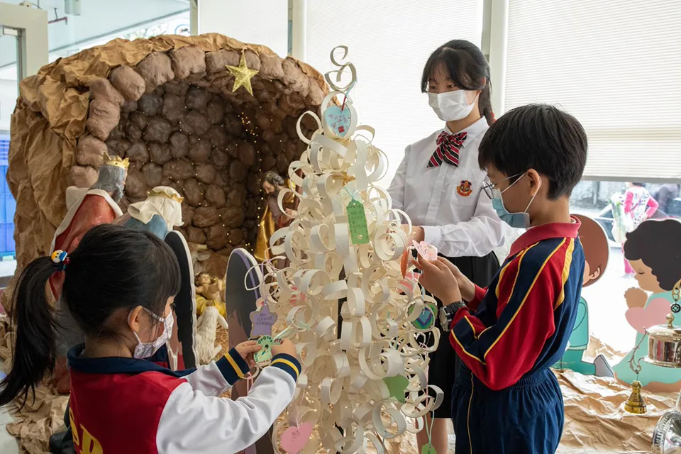 馬槽美妙的景像