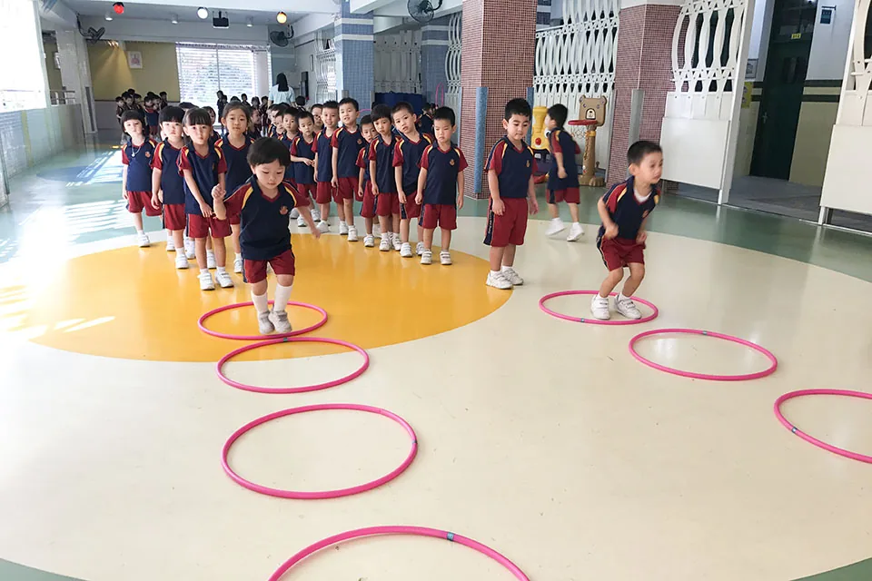 齊來蹦蹦跳