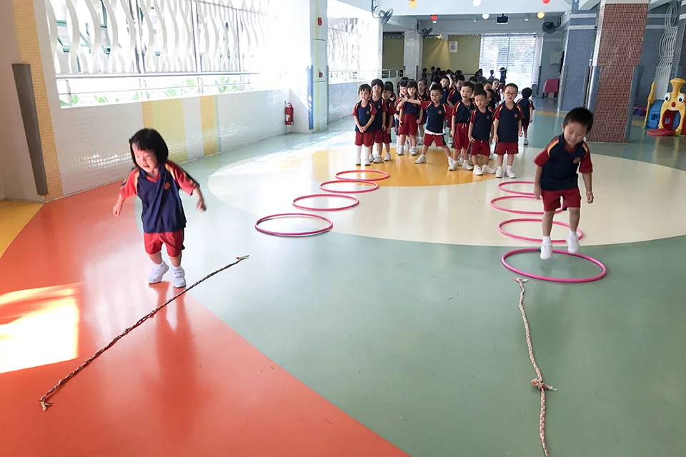 齊來蹦蹦跳