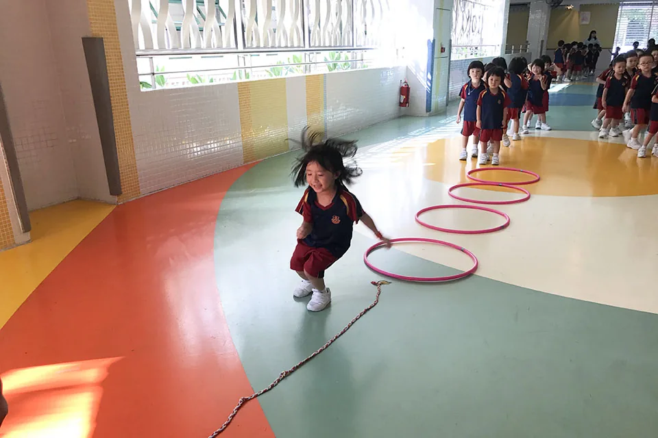 齊來蹦蹦跳