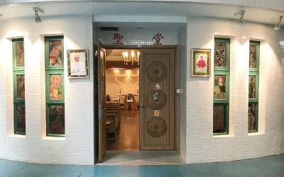 頌唸玫瑰經