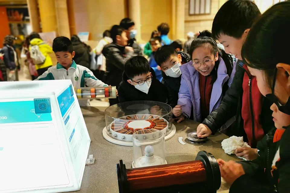 感受山與城---廣州科普學習愛國之旅一天團
