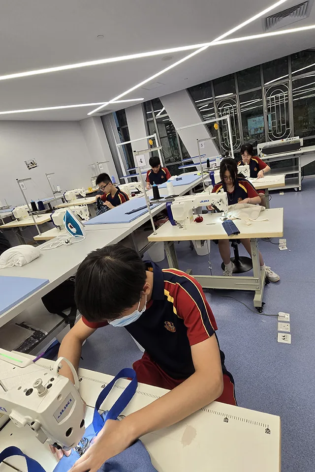 我校高中學生參加理工科職業技術工作坊