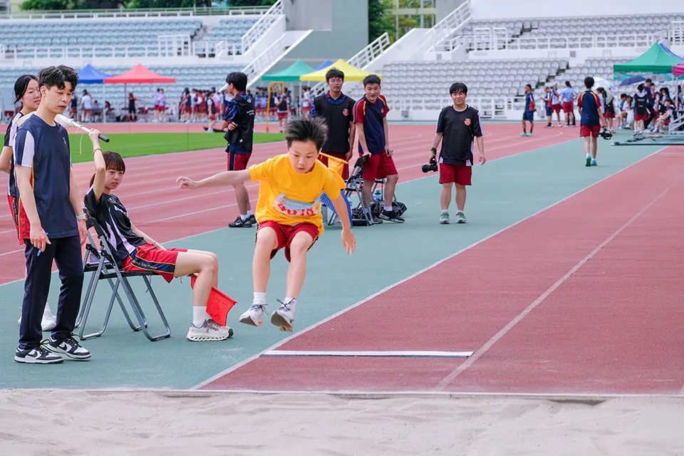 第二十三屆校運會小學組比賽