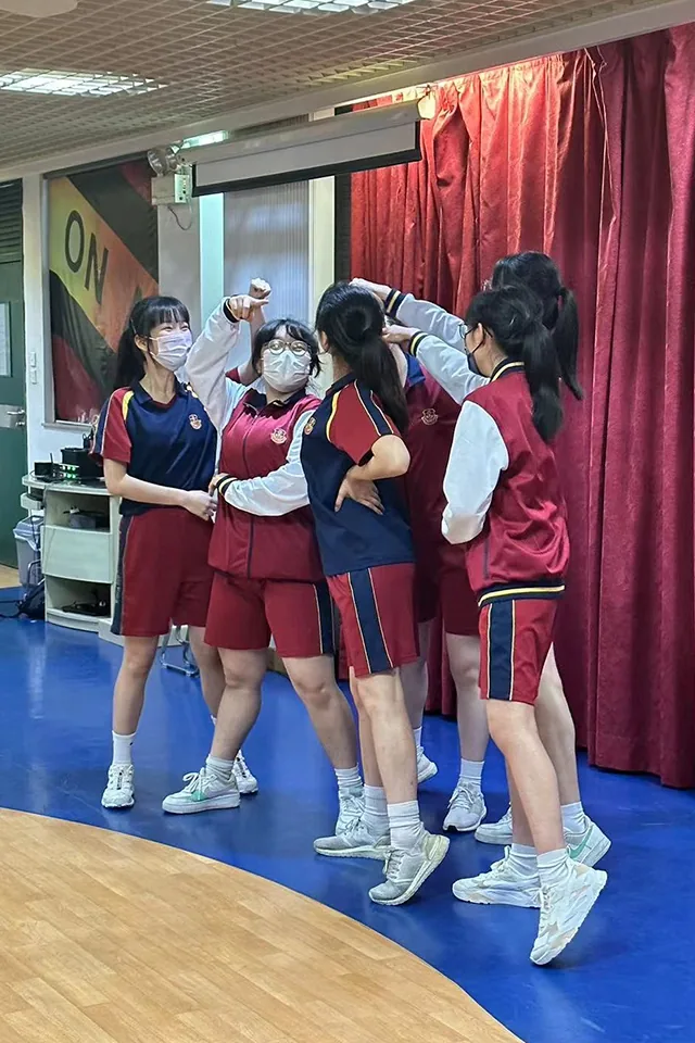 “Along with You”University Day Camp工作坊