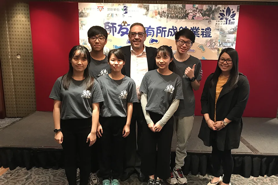 師友''學友所成結業禮