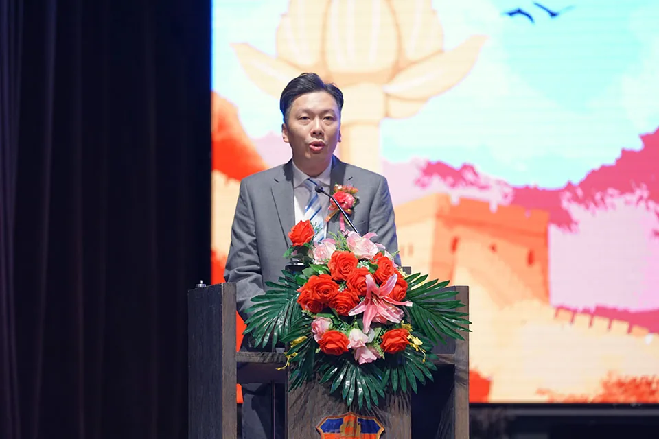 聖保祿學校舉辦「恩典滿祿賀雙慶」慶祝祖國建國75週年及澳門回歸25周年