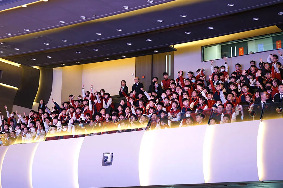 聖保祿學校舉辦「恩典滿祿賀雙慶」慶祝祖國建國75週年及澳門回歸25周年