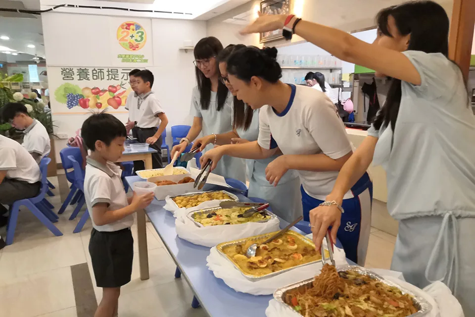 天主教學生彌撒暨天主教同學會成立