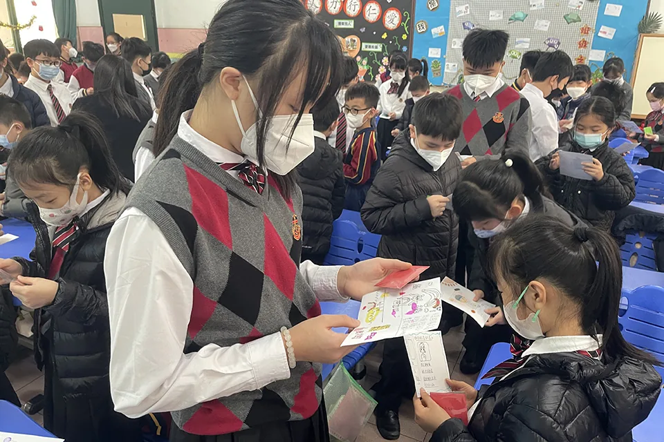 “燃亮自己、照亮他人”德育活動
