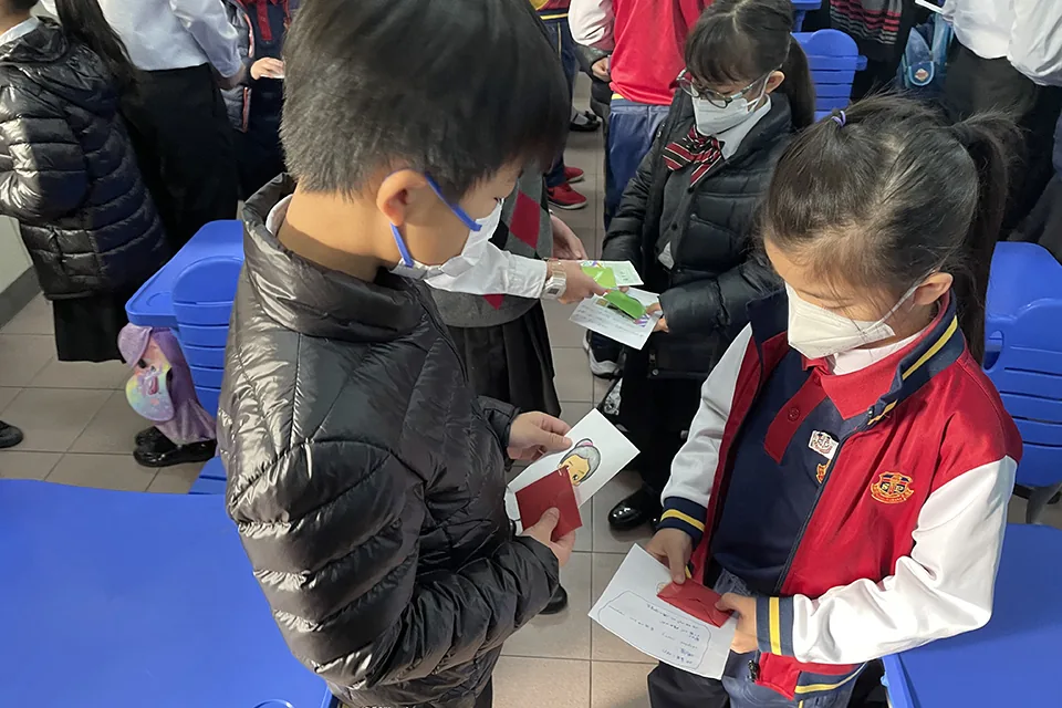 “燃亮自己、照亮他人”德育活動