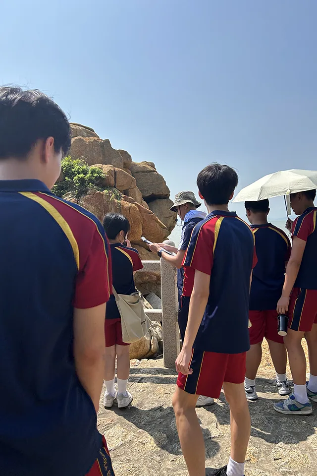 24-25年度高一文組同學參加黑沙龍爪角地質考察活動