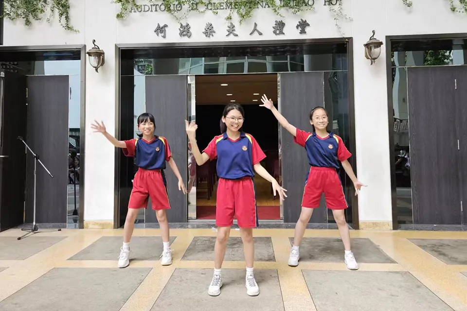 學生校園街頭表演