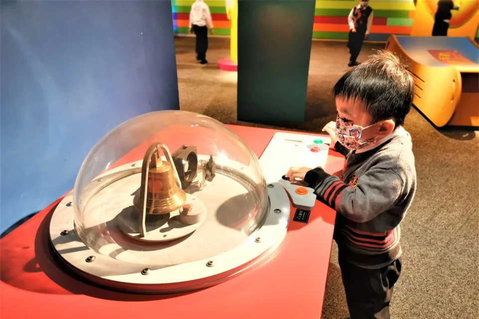 K2參觀科學館