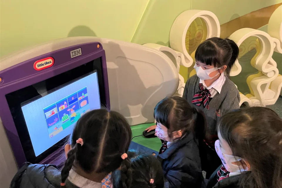 K2參觀科學館