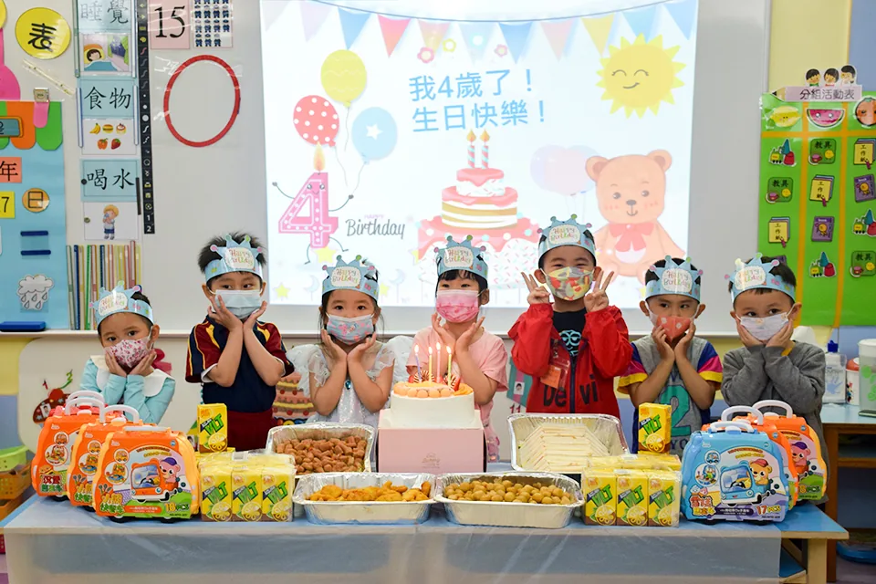 幼稚園3-4月生日會
