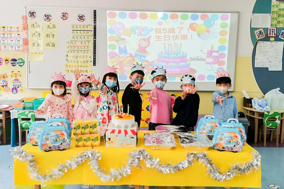 幼稚園3-4月生日會