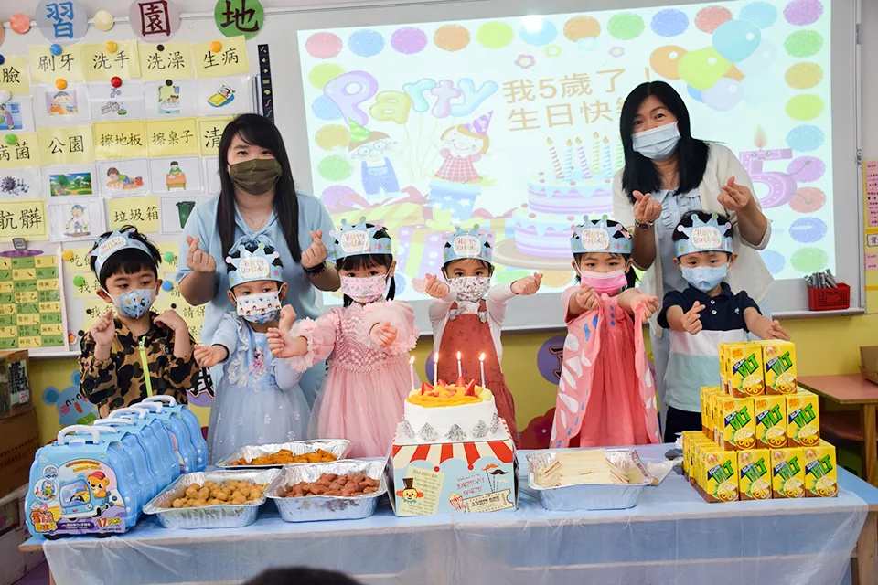 幼稚園3-4月生日會