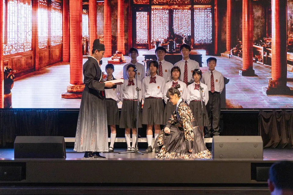 「英雄如夢，何曾夢覺」——中文科聯級公演