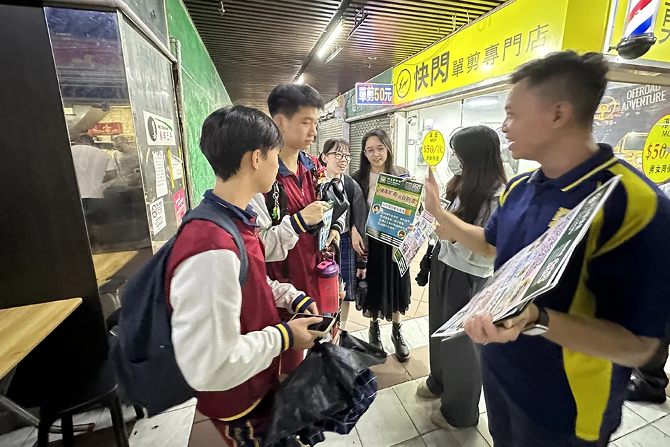 司警局與本校合力進行防騙防毒宣傳