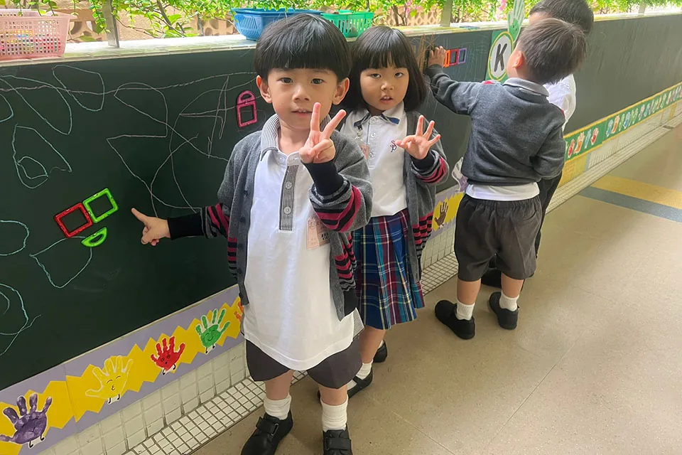 K1塗鴉及積木活動