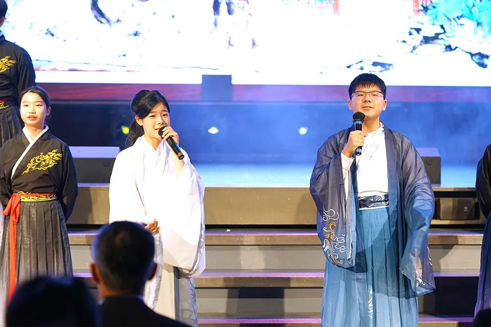 Saint Paul Chinese and English Language Festival