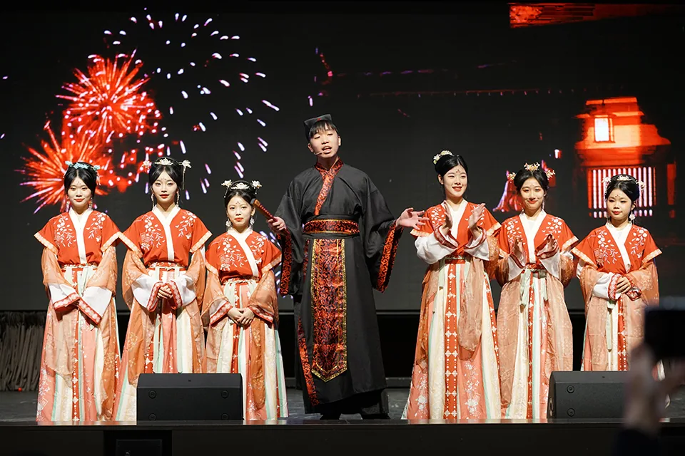 Saint Paul Chinese and English Language Festival