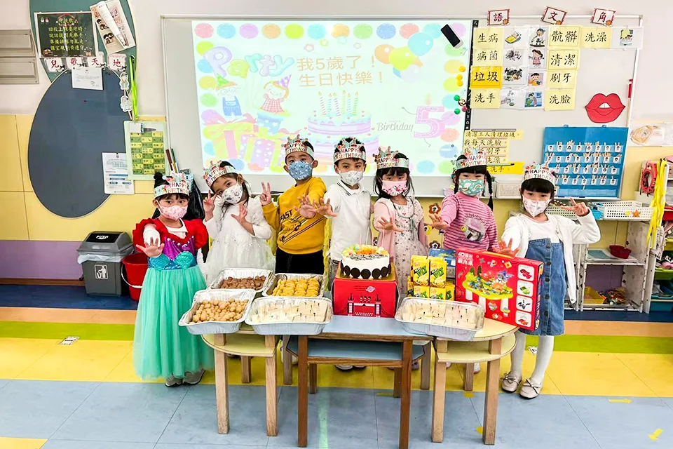 幼稚園3-4月生日會
