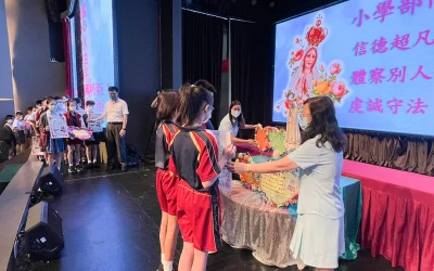 2021-2022聖母月獻花