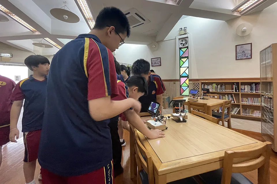 科學館館校合作計劃--「手提標本箱」