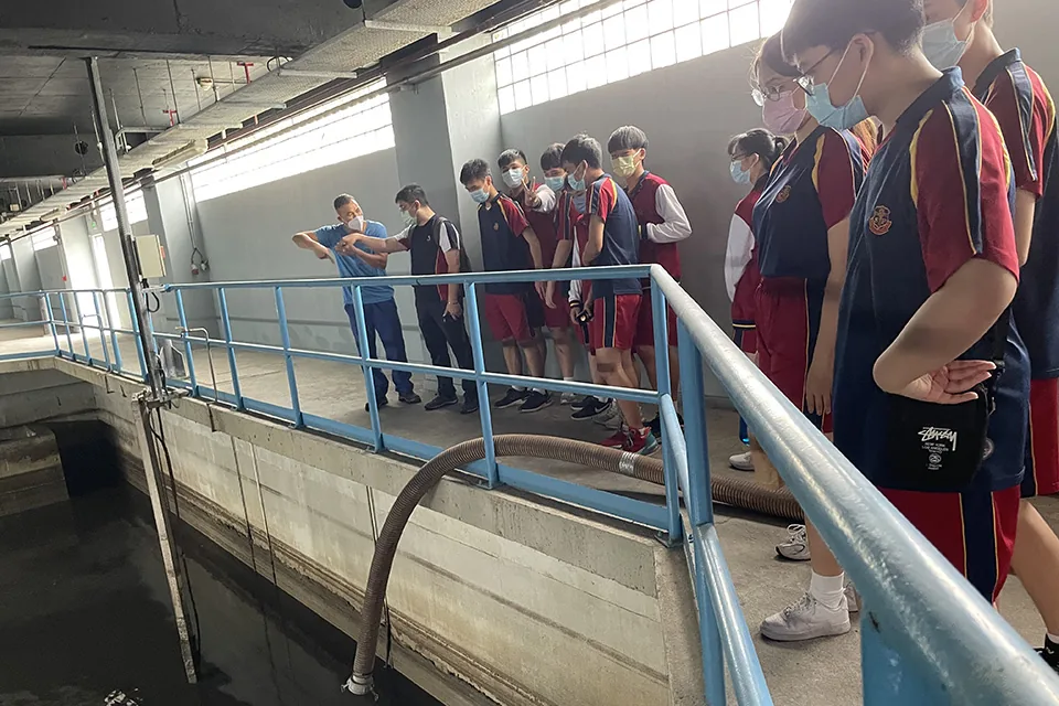 參觀澳門跨境工業區污水處理站