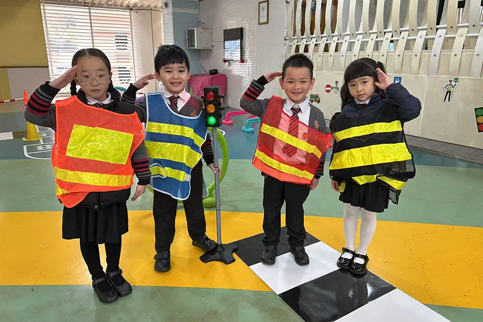 幼稚園綜合活動三