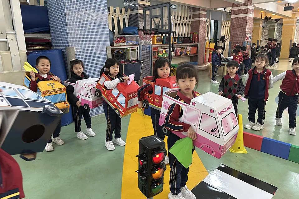 幼稚園綜合活動三
