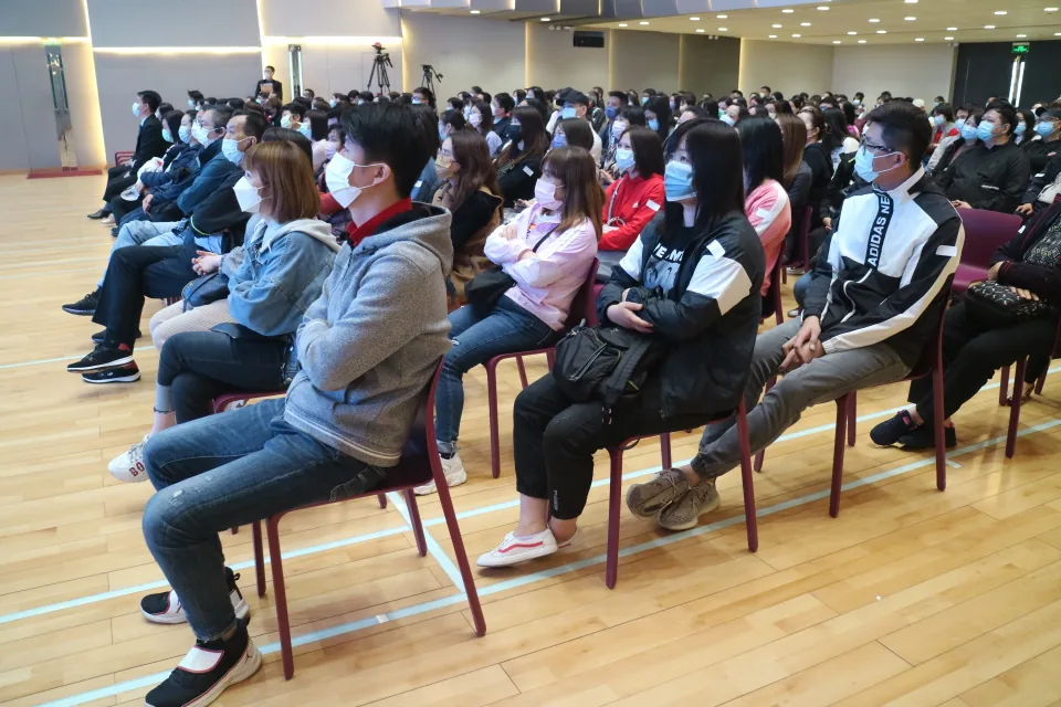 「家校戮力同心，共譜全人教育」