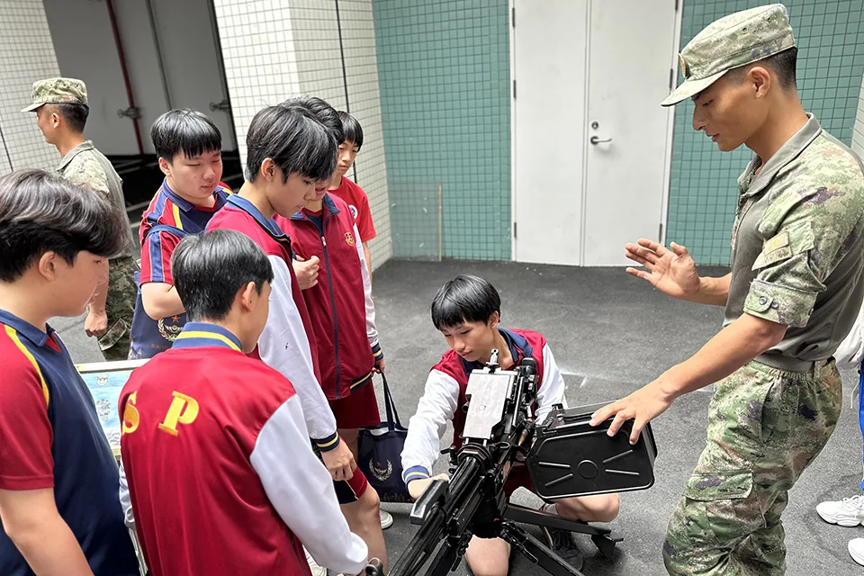 2026年中國人民解放軍駐澳門部隊氹仔軍營開放日
