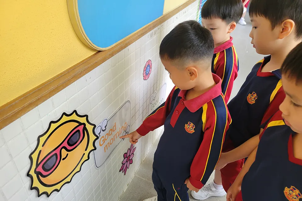 23-24幼稚園部英文週