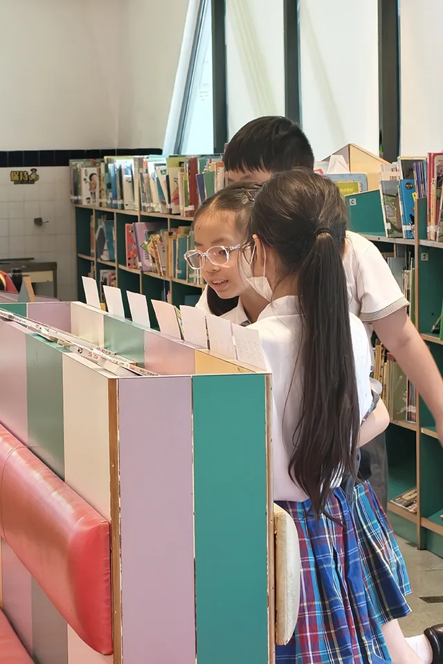 國、內外得奬圖書書展