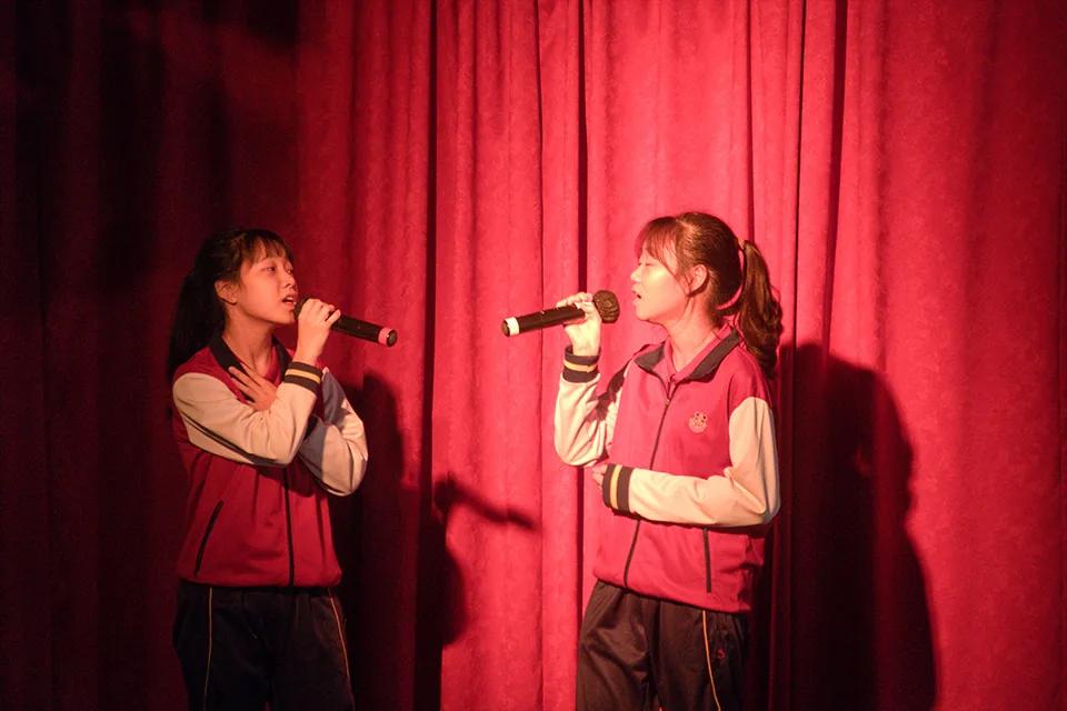 Symphony 歌唱比賽