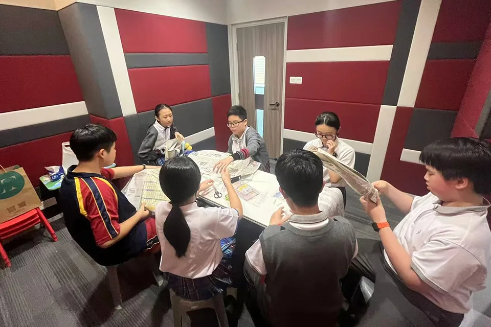社交小組—桌上談「友」