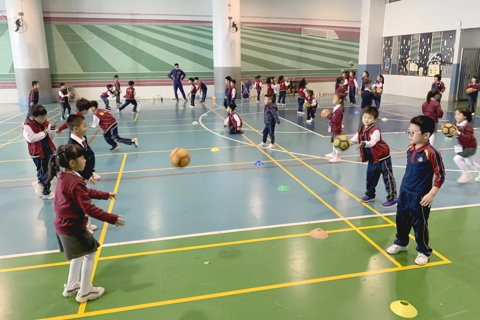 中山大學南方學院附屬小學訪校