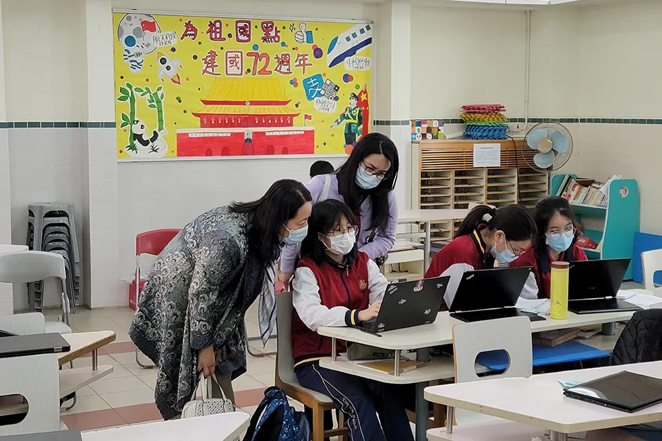 北京師範大學珠海校區專家小組駐校調研電子教學計劃